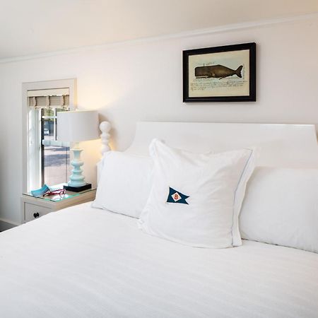 Baron'S Cove Hotel Sag Harbor Buitenkant foto