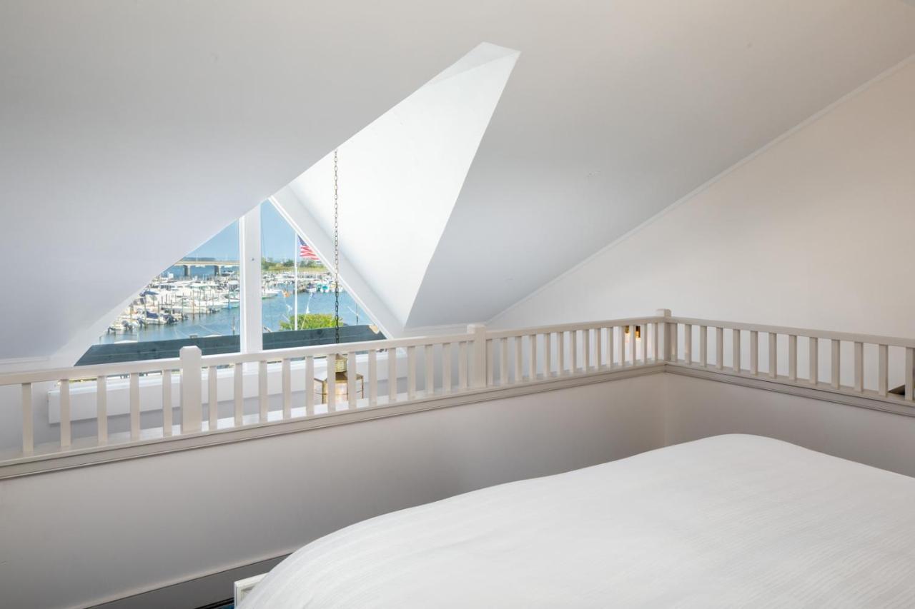 Baron'S Cove Hotel Sag Harbor Buitenkant foto