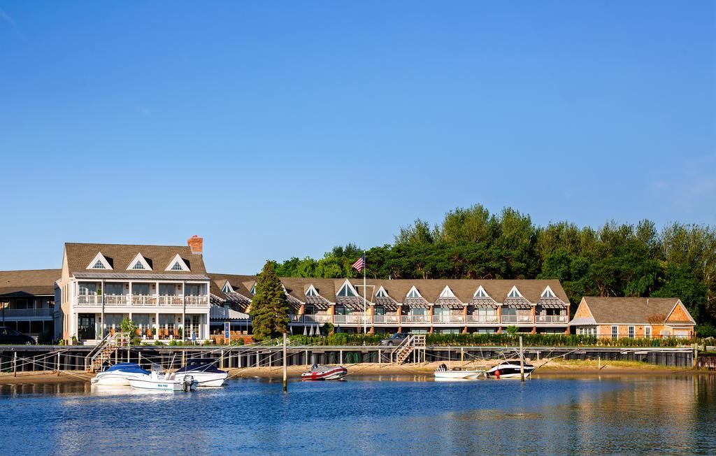 Baron'S Cove Hotel Sag Harbor Buitenkant foto