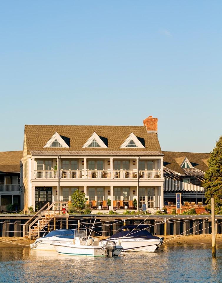 Baron'S Cove Hotel Sag Harbor Buitenkant foto